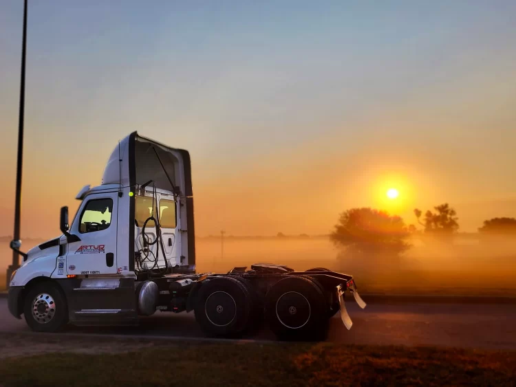 Sunset Artur Truck